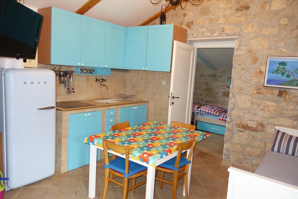 Vila Majda Tar-Vabriga Bagian luar foto