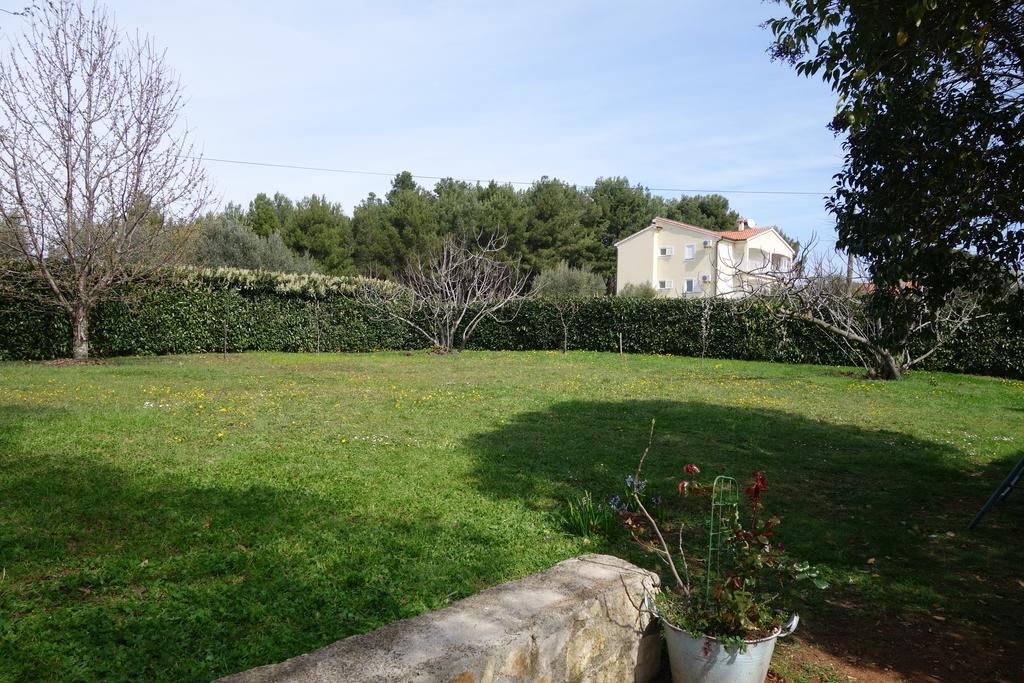 Vila Majda Tar-Vabriga Bagian luar foto